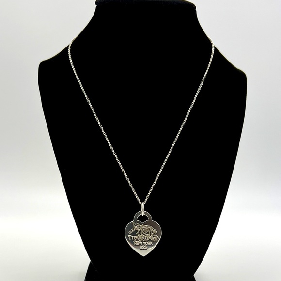 Tiffany & Co. necklace - Picture 3 of 7